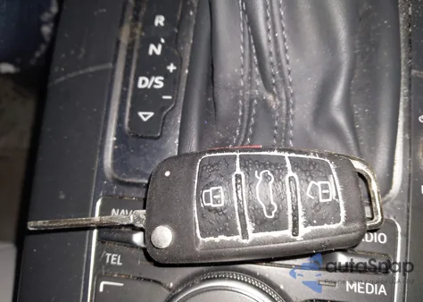 2016 Audi A3 1.8T Premium из США, поврежденный, VIN WAUA7HFF1G1095129